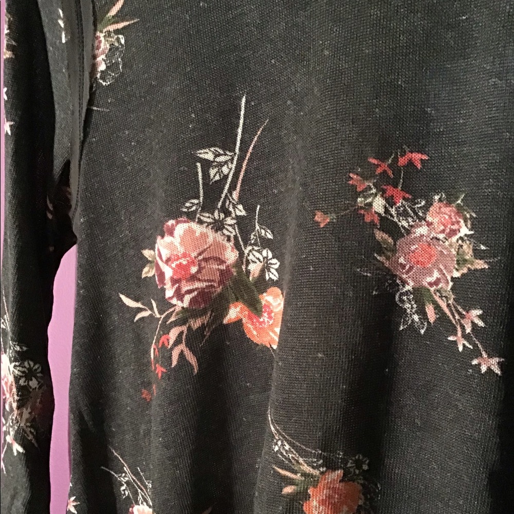 Sweater - Picture 2 of 3